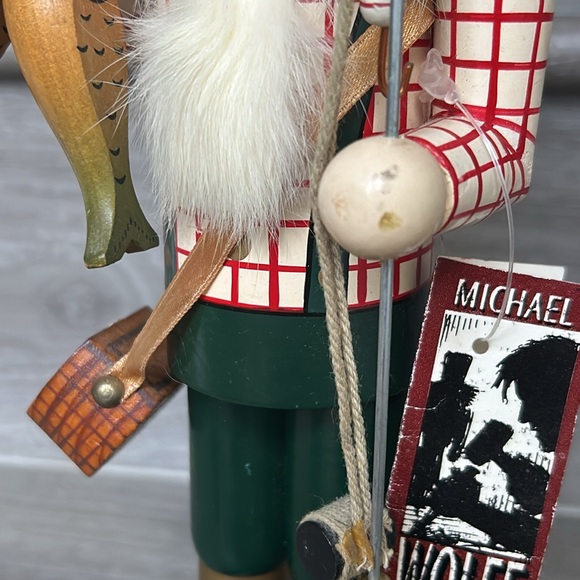 🖤Michael Wolfe 11.5” Christmas Nutcracker Fisherman - Picture 11 of 17
